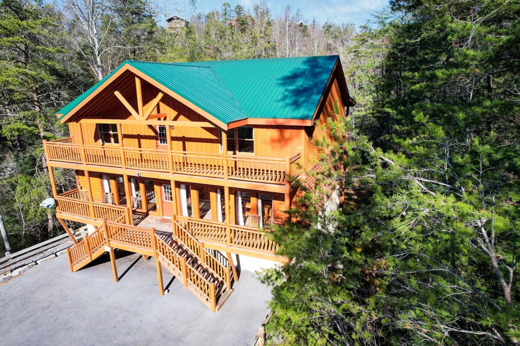 Sycamore By Avantstay Spectacular Mountain Home W Indoor Pool Hot Tub Home Theatre Fire Pit Sevierville Exterior photo