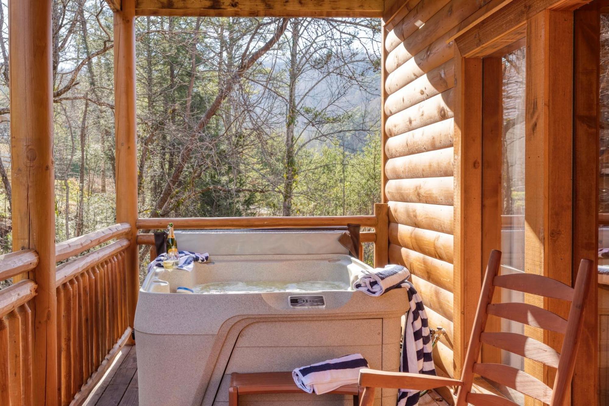 Sycamore By Avantstay Spectacular Mountain Home W Indoor Pool Hot Tub Home Theatre Fire Pit Sevierville Exterior photo